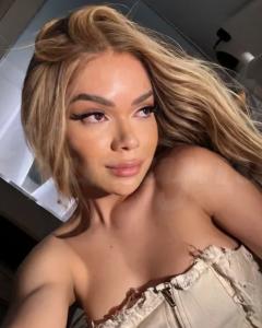 632741932: Transexual en La Coruña