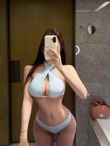 604233353: Chica busca chico en Tarragona