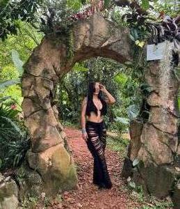 633124251: Chica busca chico en Granada