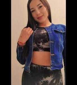 610799018: Chica busca chico en Barcelona