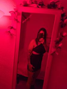 642315669: Chica busca chico en Sevilla