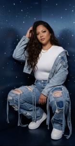 680504363: Chica busca chico en Álava