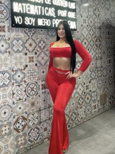 627690135: Chica busca chico en Málaga