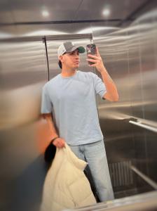 662421374: Chico busca chica en Zaragoza