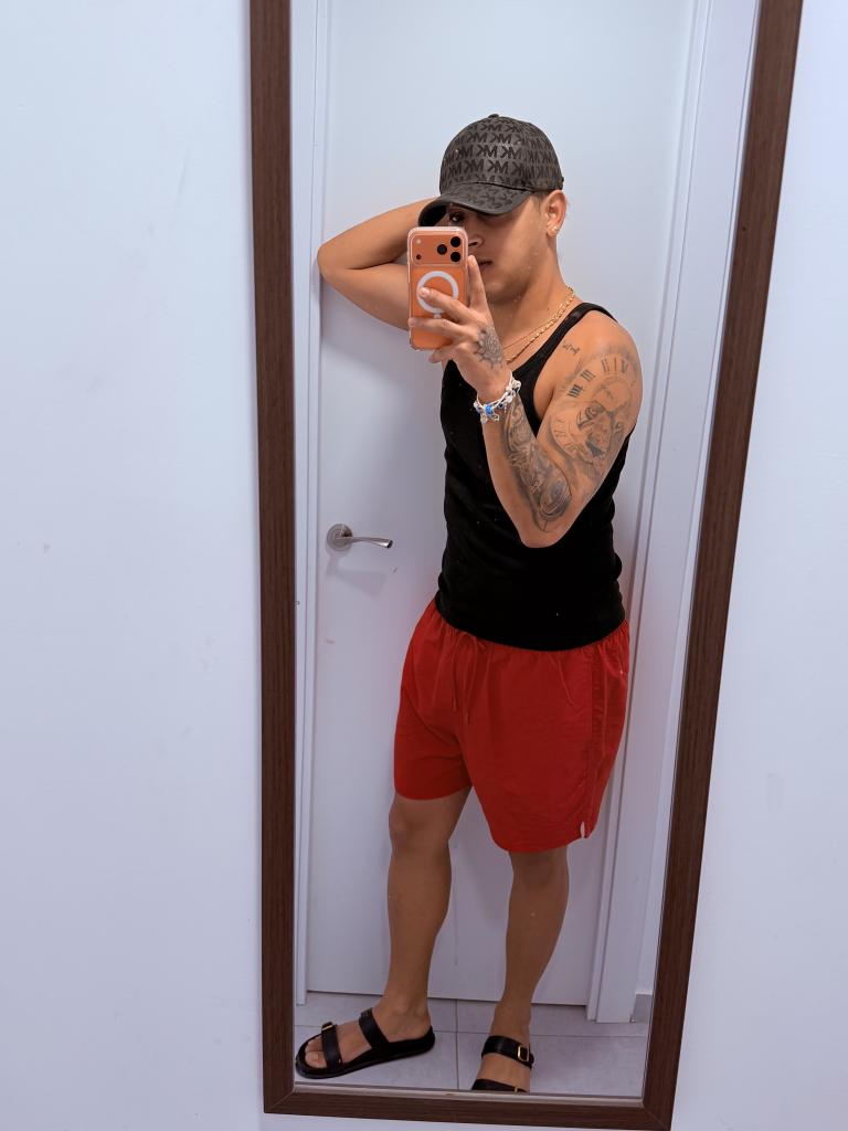 674713300: Chico busca chica en Las Palmas