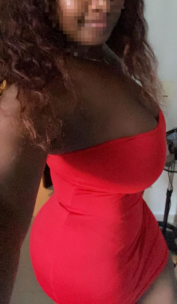 663415882: Chica busca chico en Granada