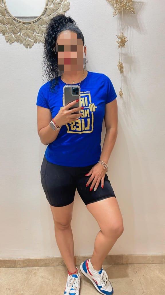 Chica busca chico en Granada: 