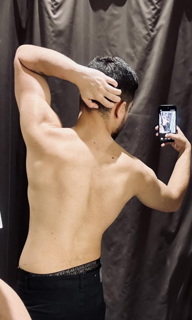 624921899: Chico busca chica en Sevilla