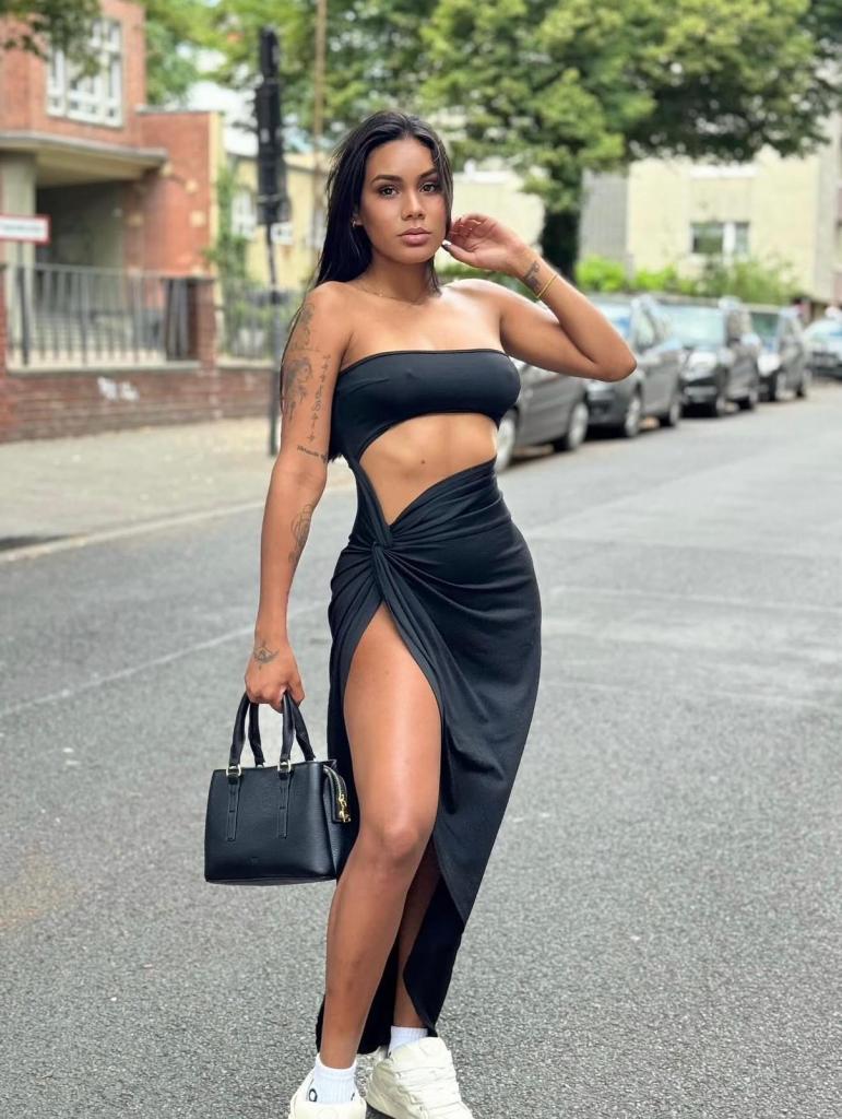 Chica busca chico en Tarragona: Chica busca chico