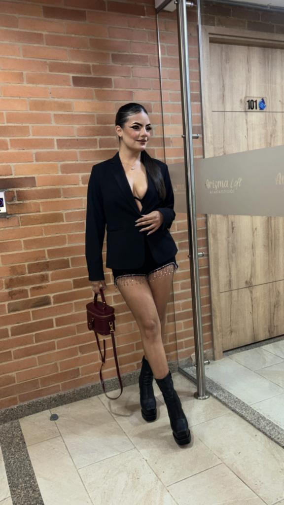 Chica busca chico en Mallorca: 