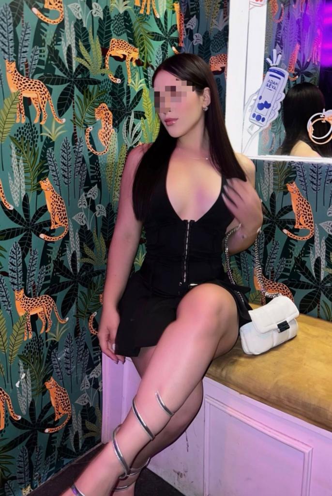 637167305: Chica busca chico en Lérida