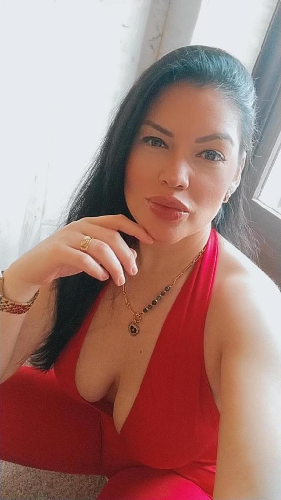 633269498: Chica busca chico en Cáceres