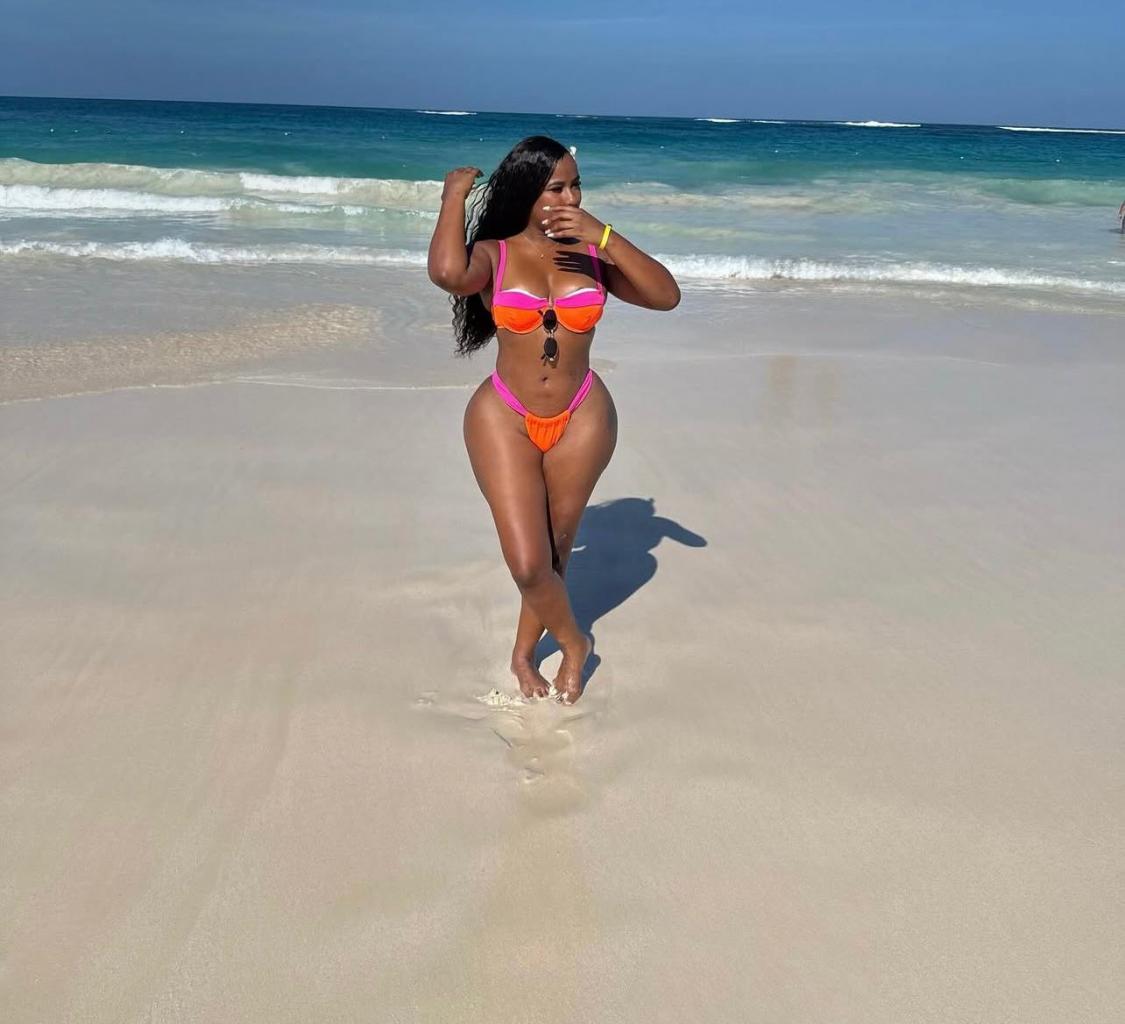 634135666: Chica busca chico en Gerona