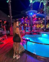 613561886: Chica busca chico en Málaga