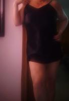 698493764: Chica busca chico en Gerona