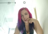 621325533: Chica busca chico en Madrid