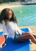 643457305: Chica busca chico en Mallorca