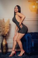 643431753: Chica busca chico en Sevilla