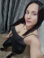 658359621: Chica busca chico en Cádiz