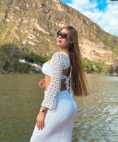 664708104: Chica busca chico en Sevilla