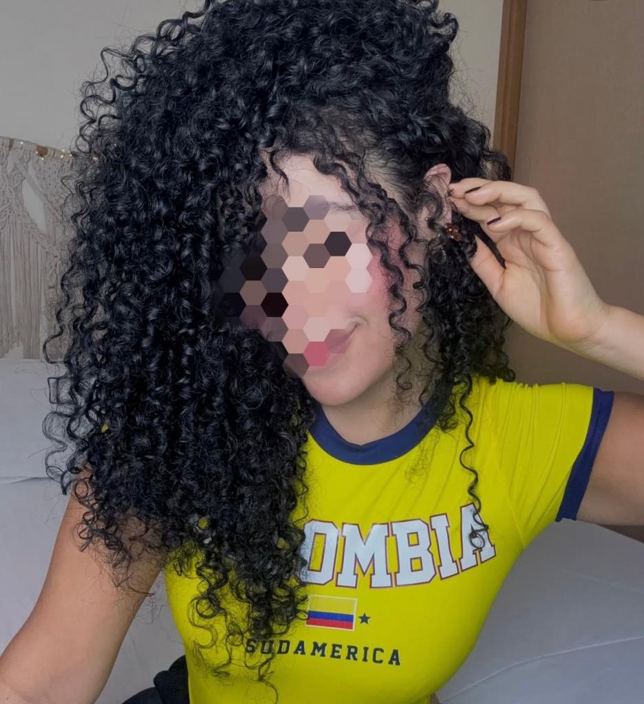 613891596: Chica busca chico en La Coruña