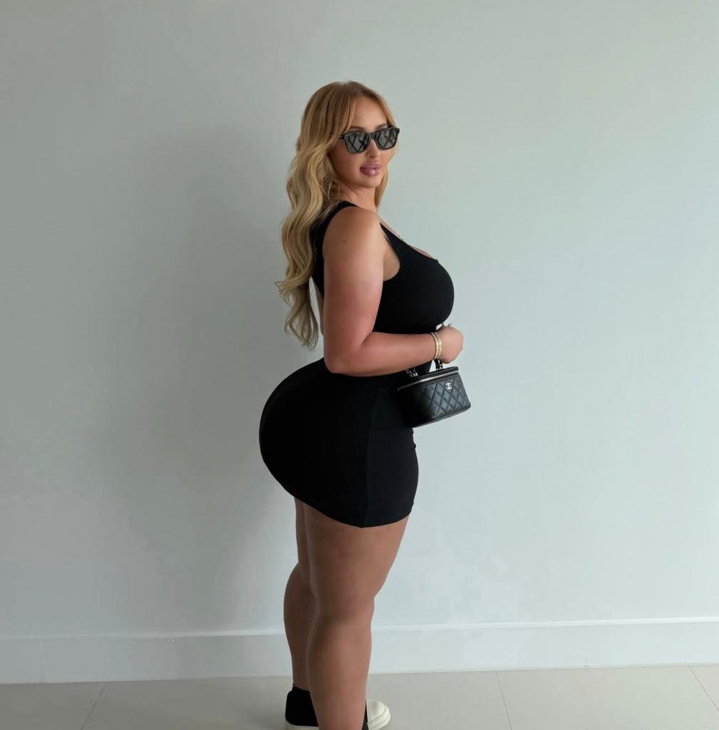 671656290: Chica busca chico en Navarra