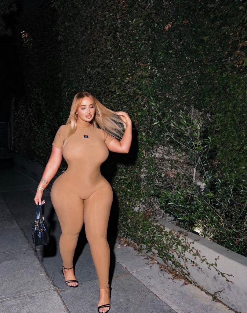 Chica busca chico en Navarra: 