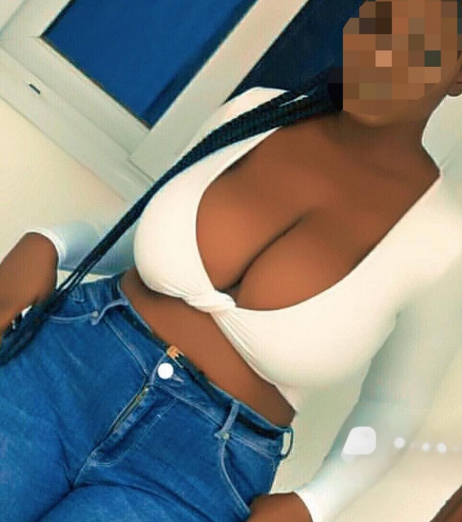 632772134: Chica busca chico en Málaga