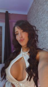 Chica busca chico en Ibiza: 