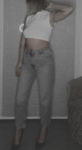 605360017: Chica busca chico en Sevilla