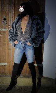 Chica busca chico en La Coruña: 