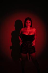 666732305: Chica busca chico en Barcelona