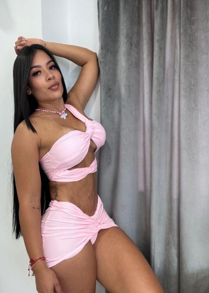 Chica busca chico en Tenerife: 