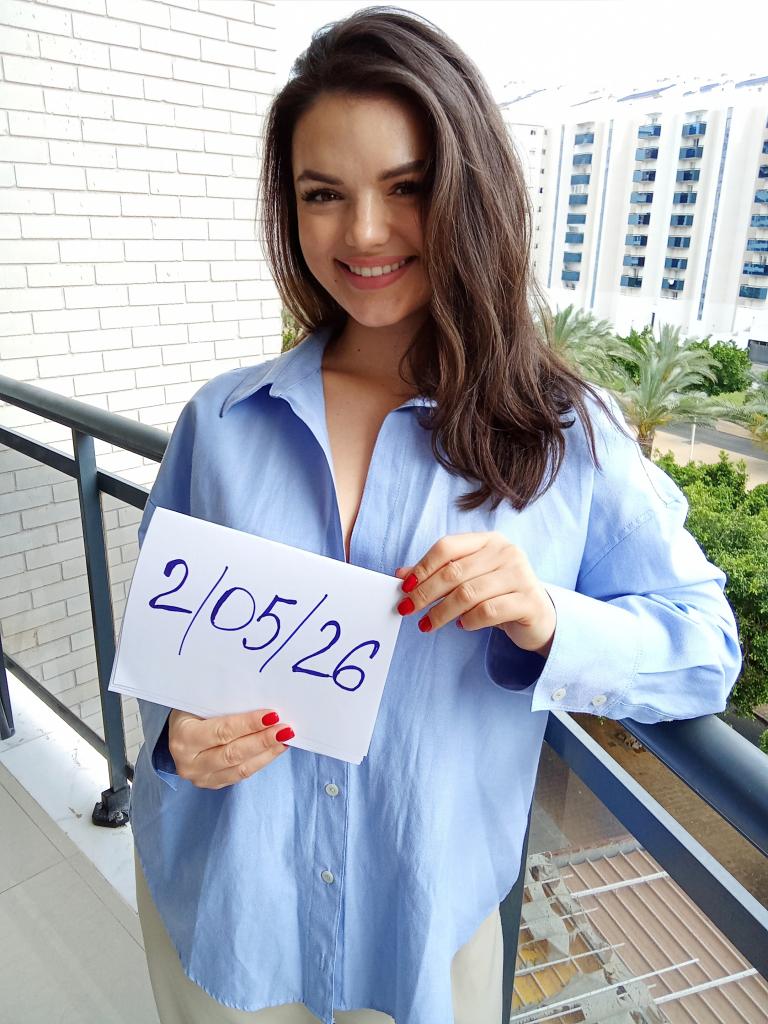 Chica busca chico en Alicante: Chica busca chico