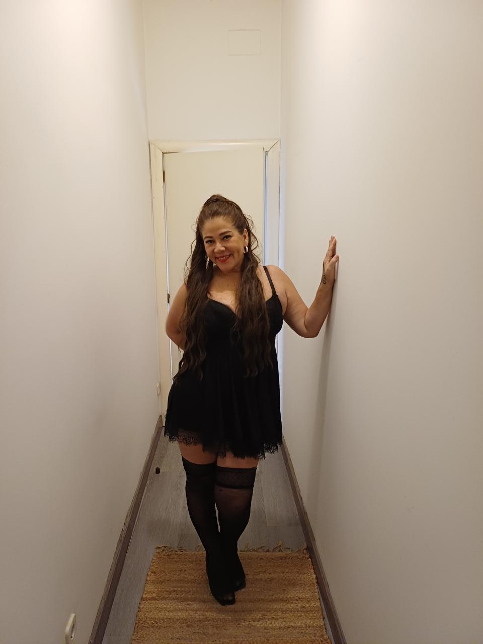 661093292: Chica busca chico en Madrid