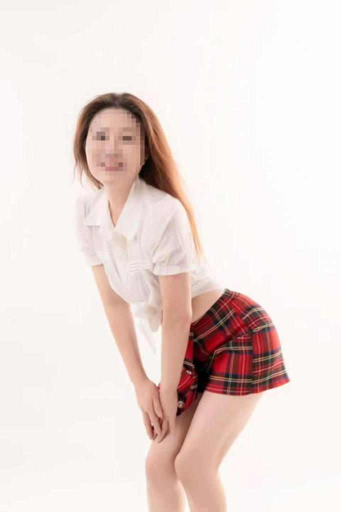 Chica busca chico en Madrid: Chica busca chico