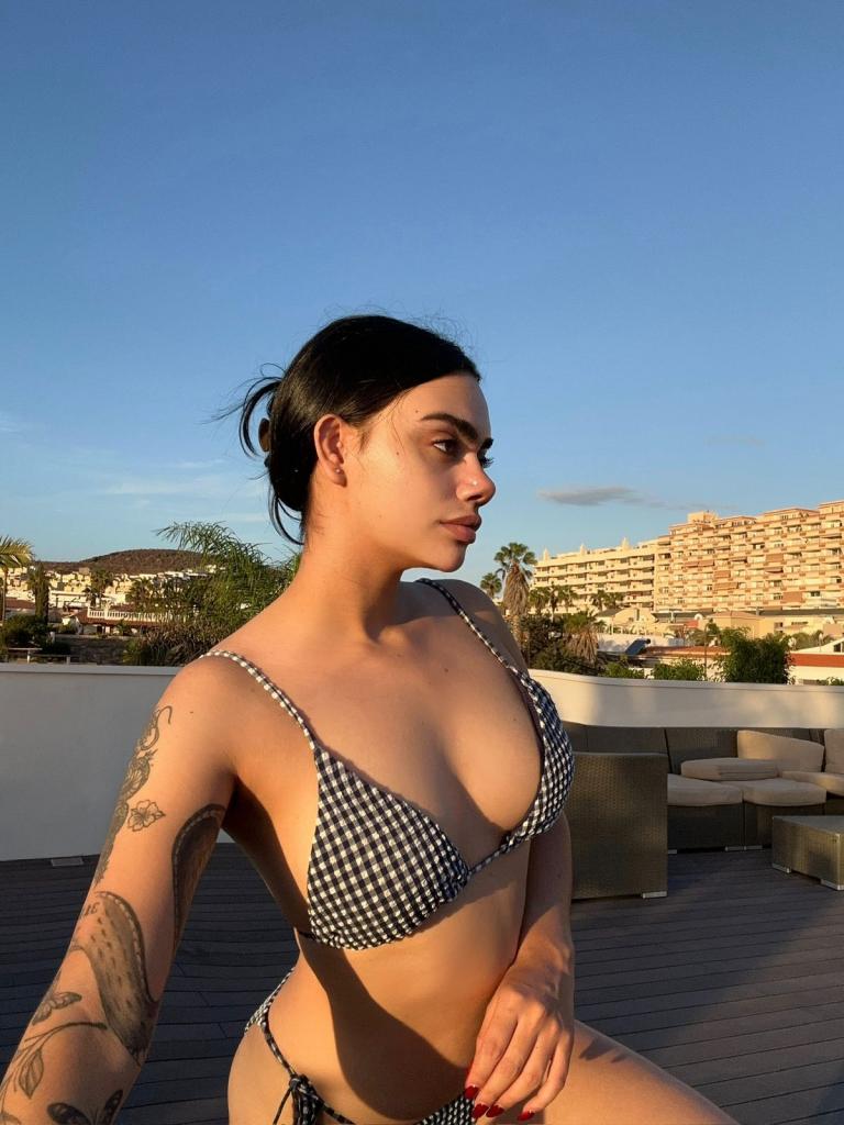 Chica busca chico en Tenerife: Chica busca chico