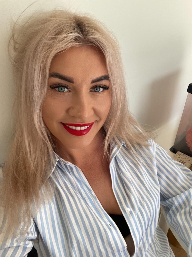 Chica busca chico en Tenerife: Chica busca chico