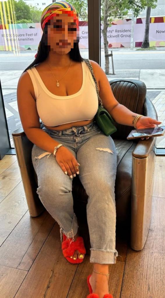 Chica busca chico en Murcia: 
