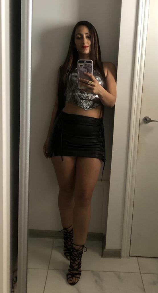 Chica busca chico en Sevilla: Chica busca chico
