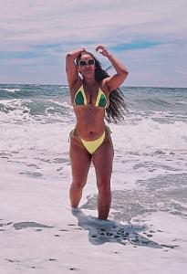 614304945: Chica busca chico en Madrid