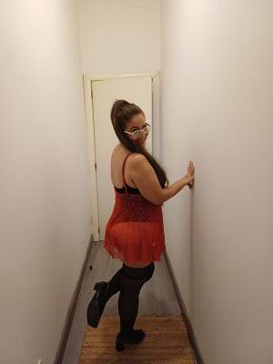 661093292: Chica busca chico en Madrid