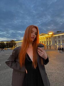 613276942: Chica busca chico en Madrid
