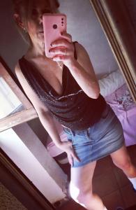 631826496: Chica busca chico en Alicante