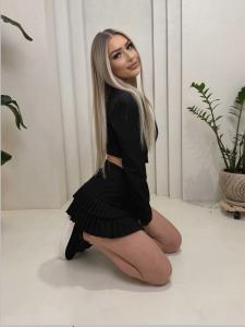 603981969: Chica busca chico en Málaga