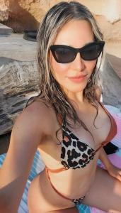 641351767: Chica busca chico en La Coruña