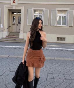 604284613: Chica busca chico en Madrid
