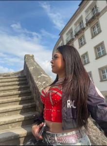 614369558: Transexual en La Coruña
