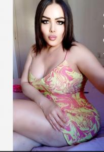 613687594: Chica busca chico en Barcelona