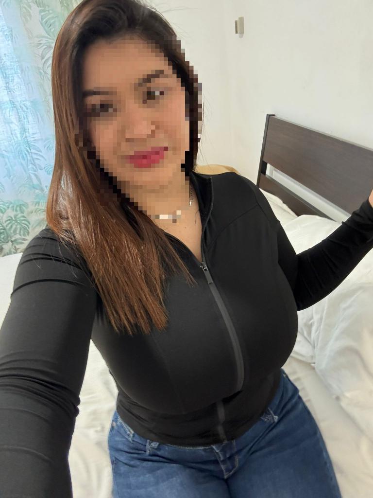 Chica busca chico en Málaga: Chica busca chico